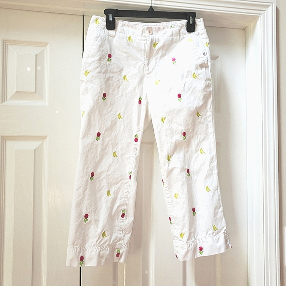 Lilly Pulitzer Yummy Yummy Fruit White Capri Pants 4